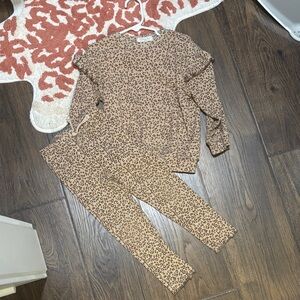 Jessica Simpson Tan Leopard Kids Pajama Set